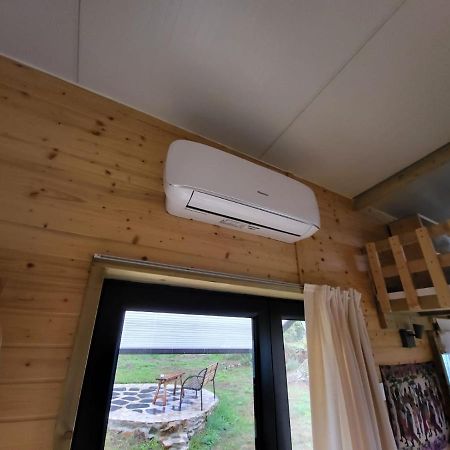Tinyhouse Rossas Villa Santa Comba de Rossas Bagian luar foto