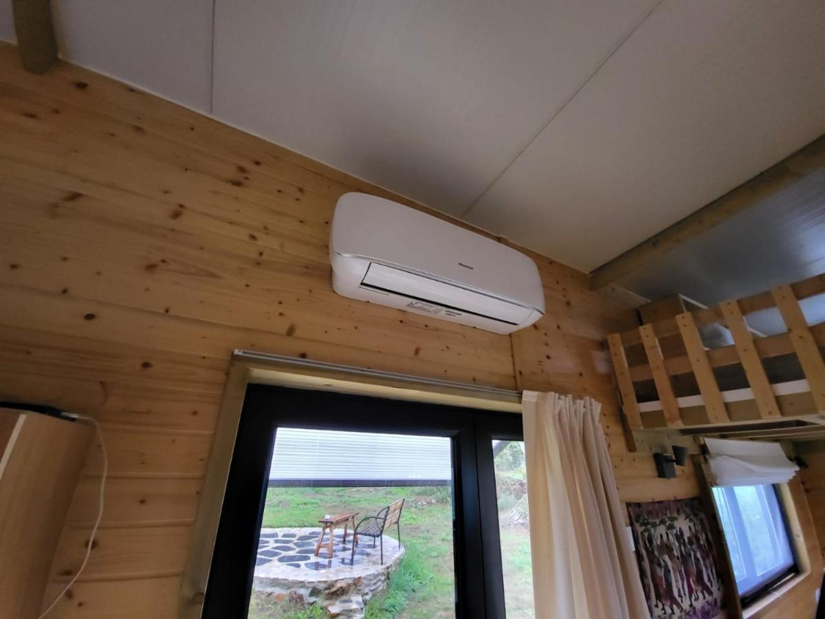 Tinyhouse Rossas Villa Santa Comba de Rossas Bagian luar foto